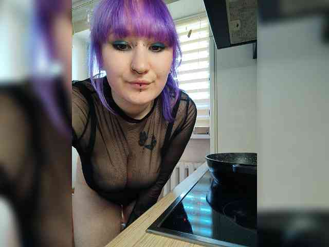 Darcy-666 webcam