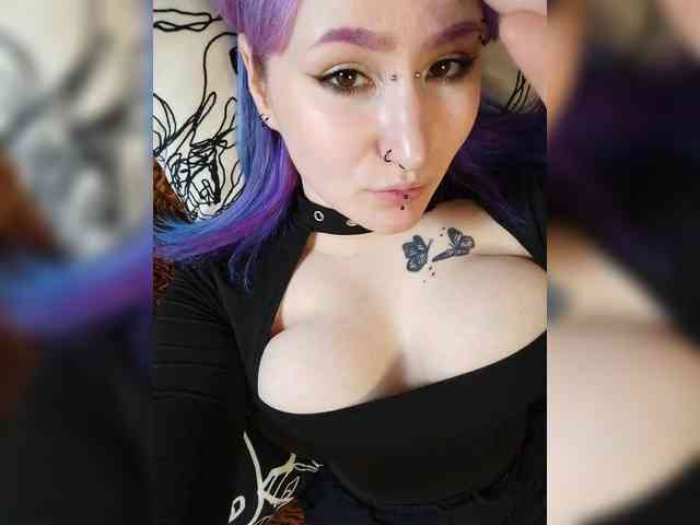 Darcy-666 webcam