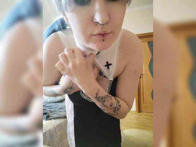 Darcy-666 webcam