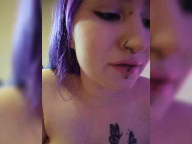 Darcy-666 webcam