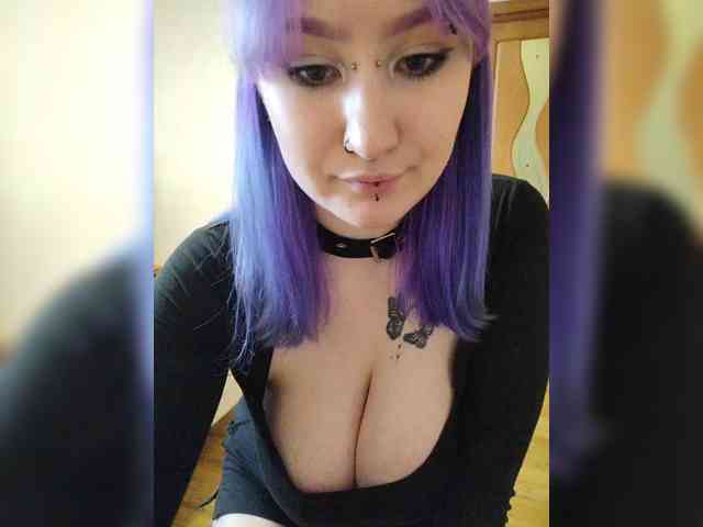 Darcy-666 webcam
