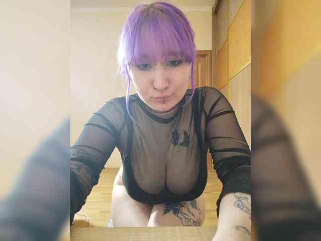 Darcy-666 webcam