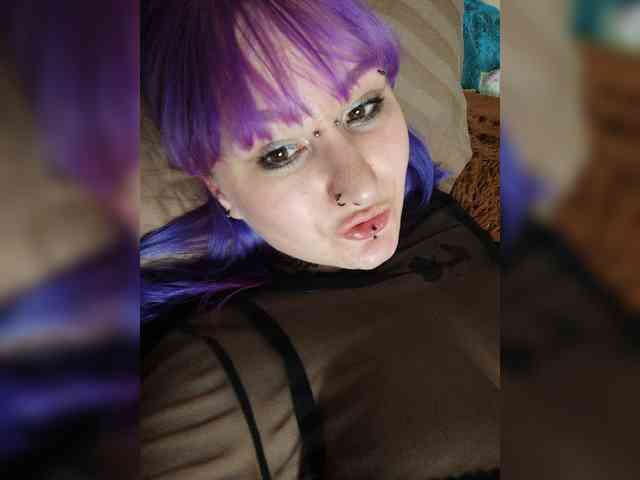 Darcy-666 webcam