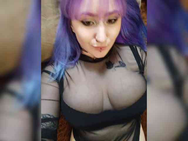 Darcy-666 webcam