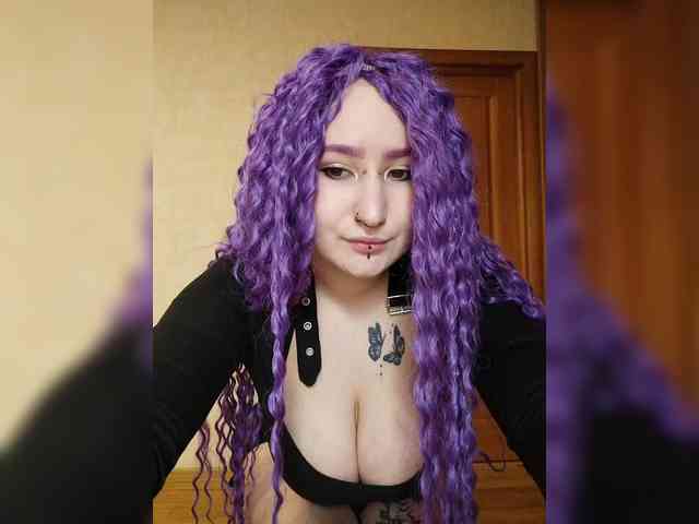 Darcy-666 Sex Cam Show