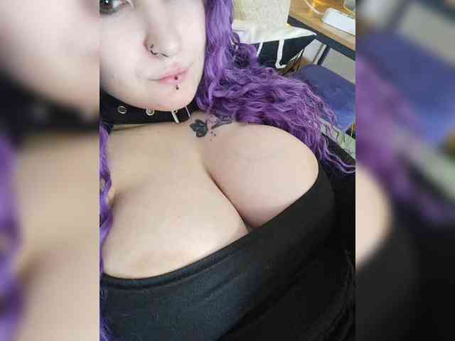 Darcy-666 Sex Cam Show