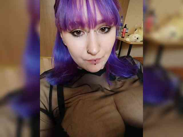 Darcy-666 webcam