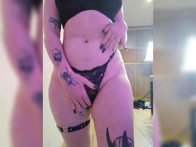 Darcy-666 webcam