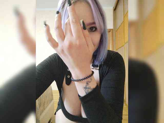Darcy-666 webcam