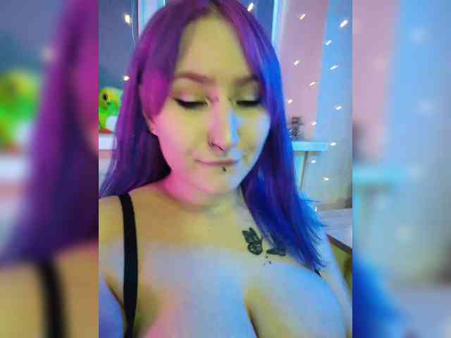 Darcy-666 webcam