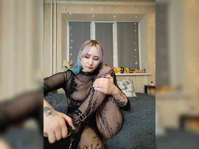 Darcy-666 Sex Cam Show