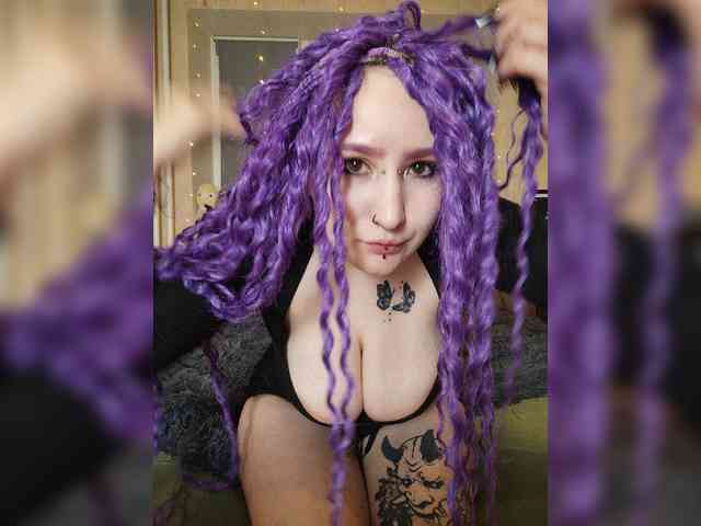 Darcy-666 Sex Cam Show