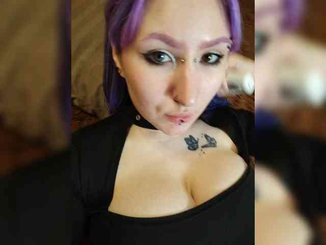 Darcy-666 webcam