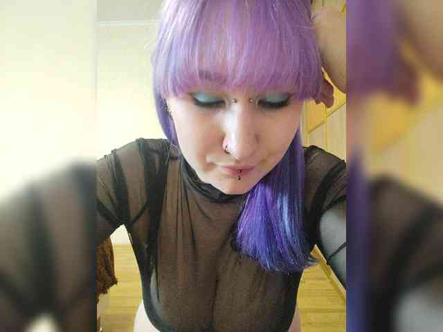Darcy-666 webcam