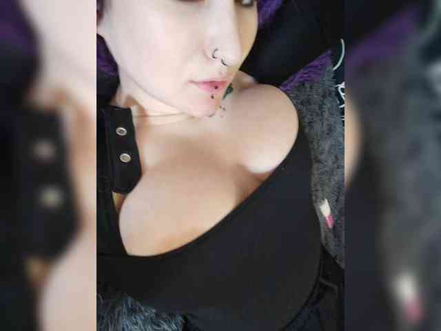 Darcy-666 Sex Cam Show