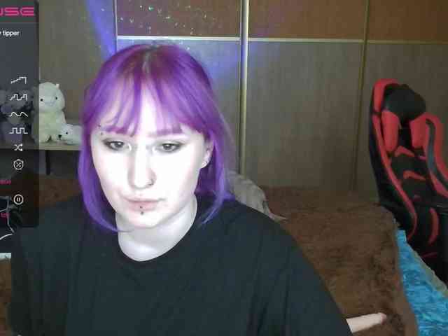 Darcy-666 webcam