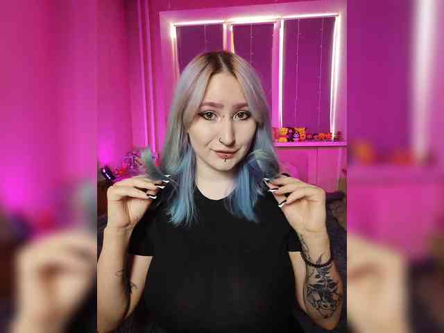 Darcy-666 Sex Cam Show