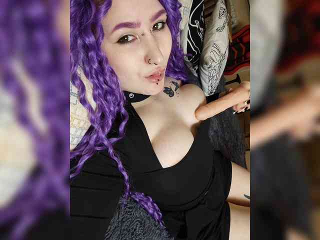Darcy-666 Sex Cam Show