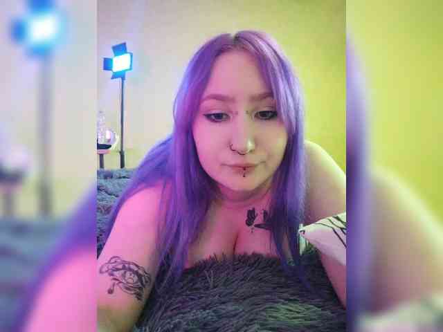 Darcy-666 webcam