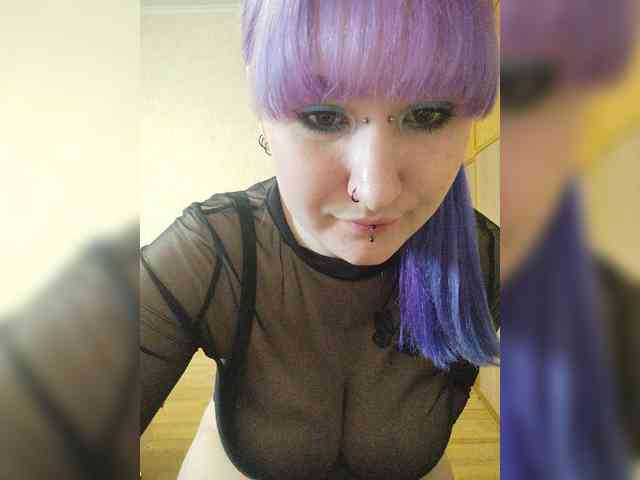 Darcy-666 webcam