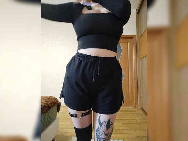 Darcy-666 webcam