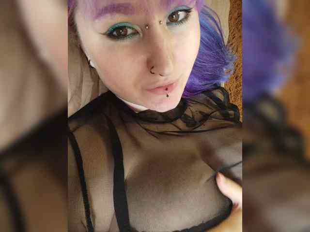 Darcy-666 webcam
