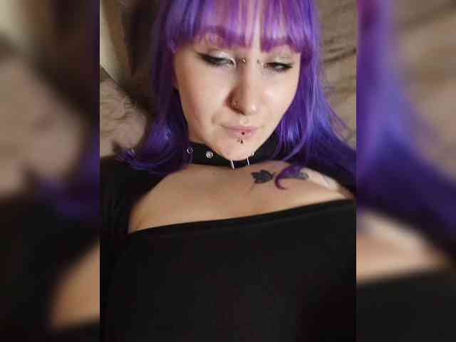 Darcy-666 webcam