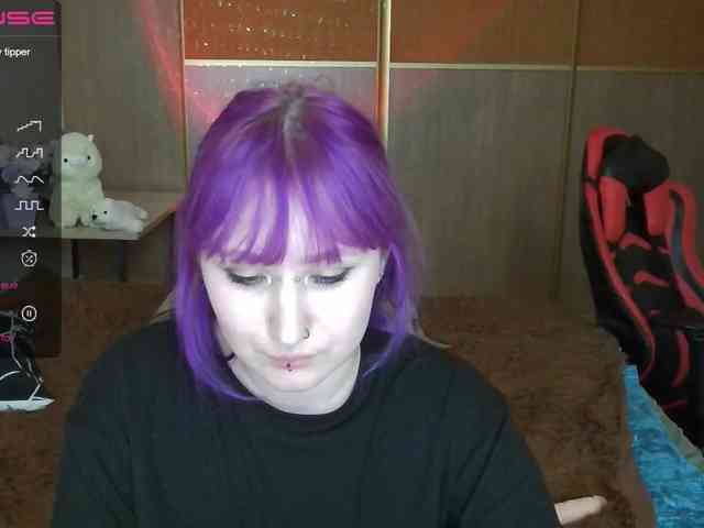 Darcy-666 webcam