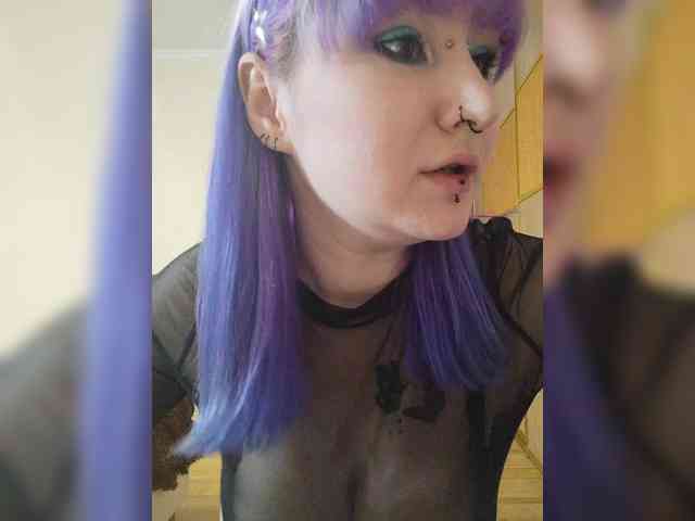 Darcy-666 webcam