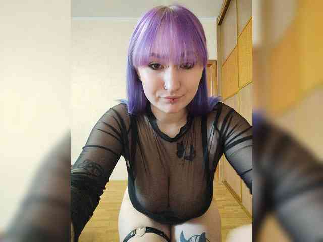 Darcy-666 webcam