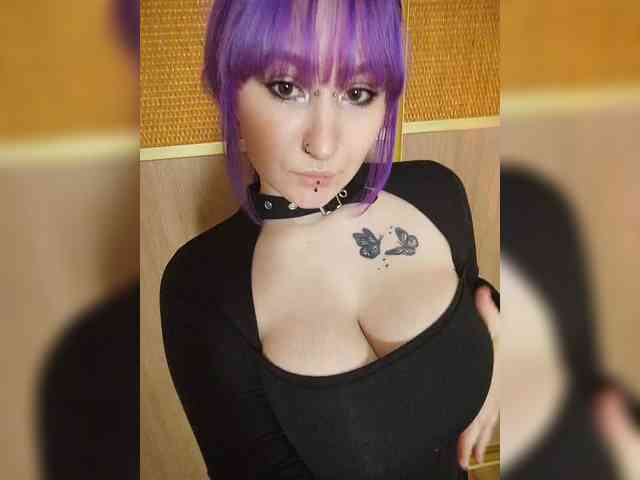 Darcy-666 webcam