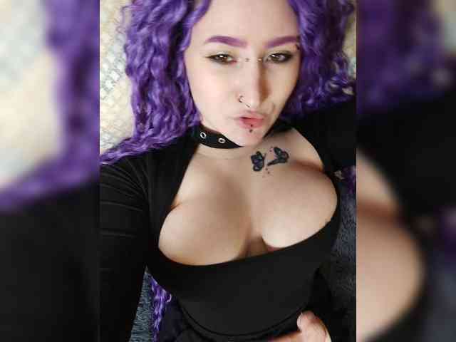 Darcy-666 webcam