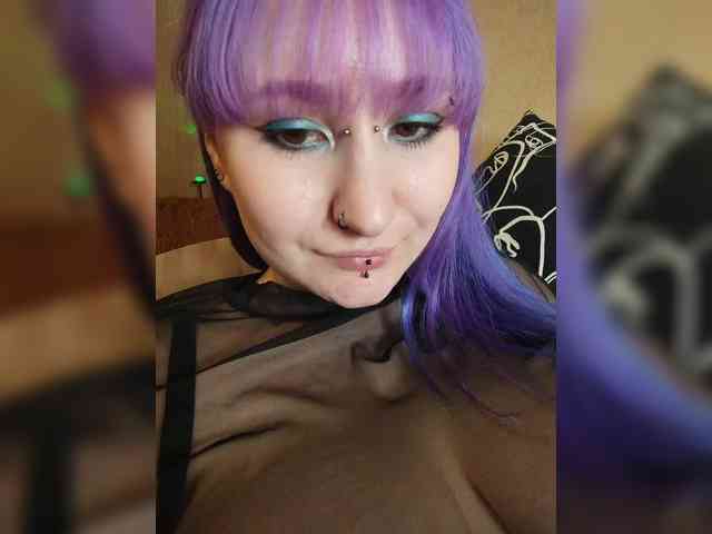 Darcy-666 webcam