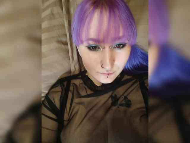 Darcy-666 webcam