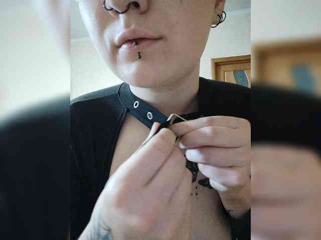 Darcy-666 webcam