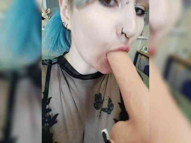 Darcy-666 webcam