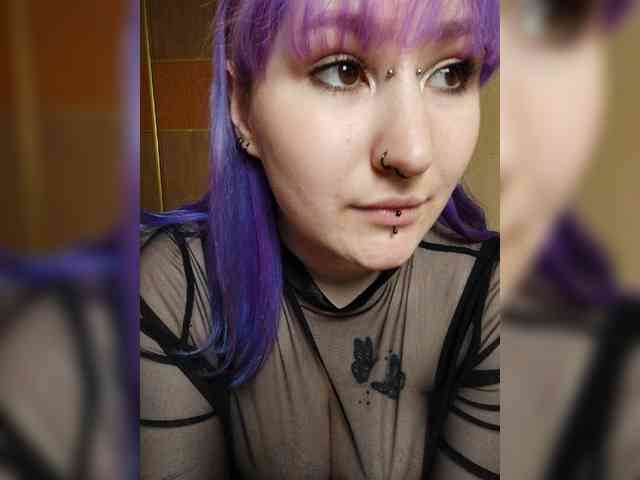 Darcy-666 webcam