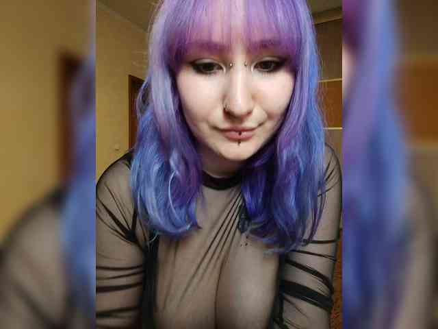 Darcy-666 webcam