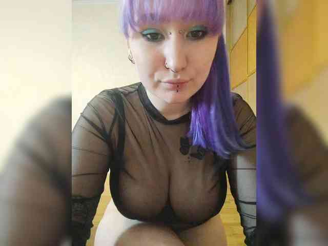 Darcy-666 webcam