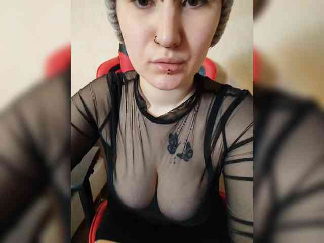 Darcy-666 webcam