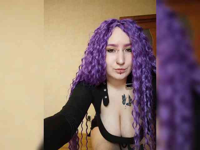 Darcy-666 Sex Cam Show