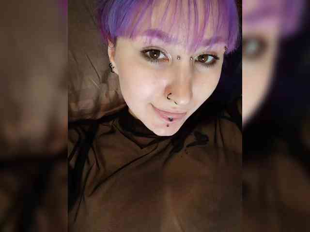 Darcy-666 webcam