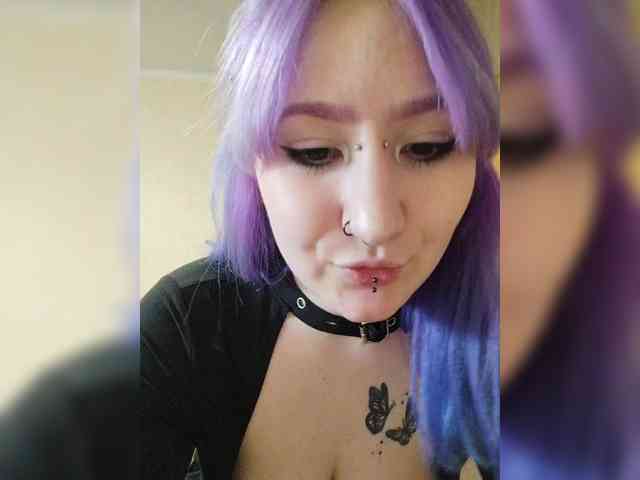 Darcy-666 webcam