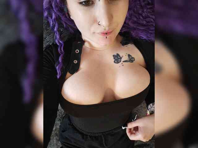 Darcy-666 Sex Cam Show
