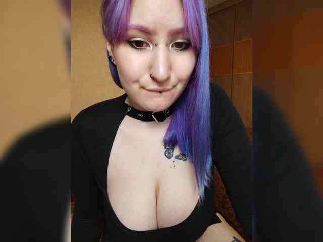 Darcy-666 webcam