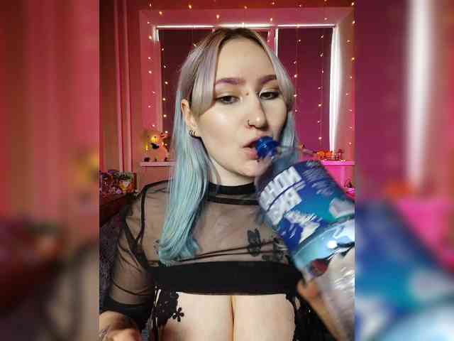Darcy-666 webcam