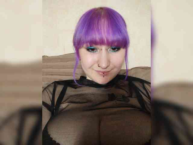 Darcy-666 webcam