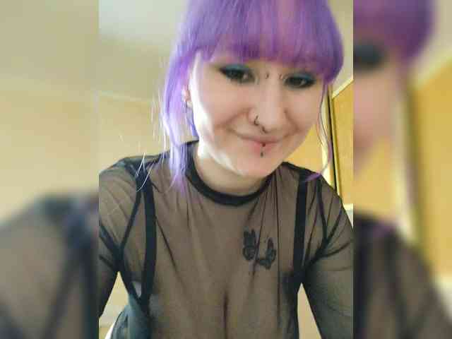 Darcy-666 webcam