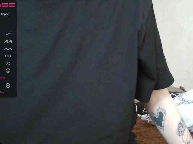 Darcy-666 webcam