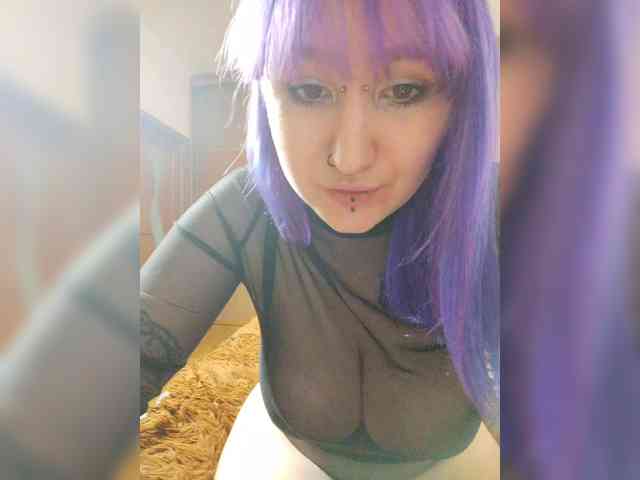 Darcy-666 webcam